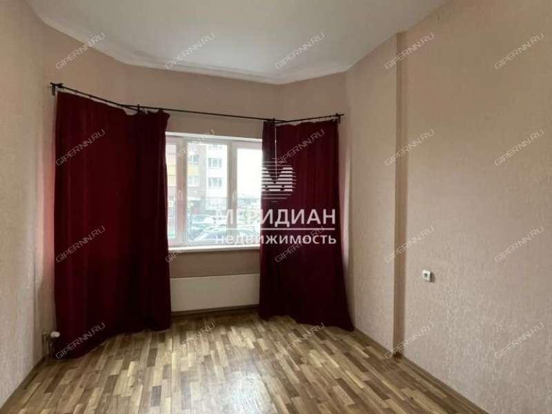 однокомнатная квартира на улице Академика Сахарова дом 105/1