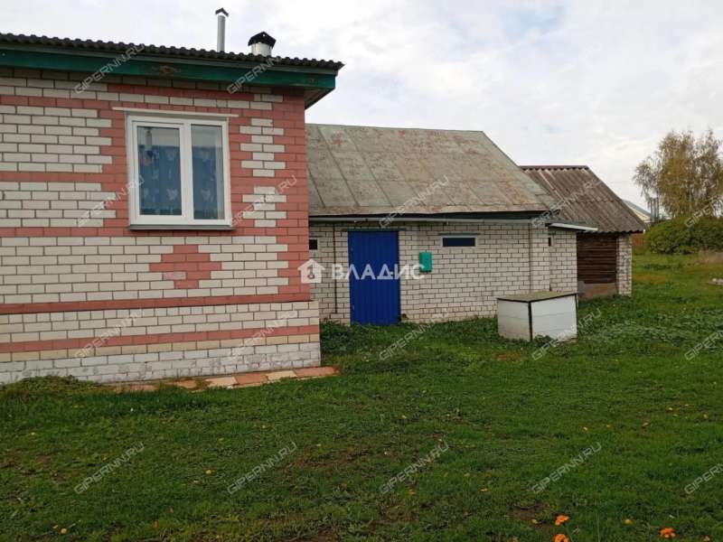 дом на Садовой улице деревня Кужутки