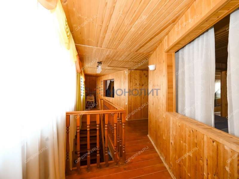 дом на Центральной улице