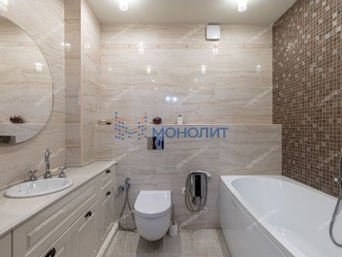 3-komnatnaya-ul-delovaya-d-20 фото