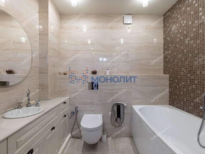 трёхкомнатная квартира на Деловой улице дом 20