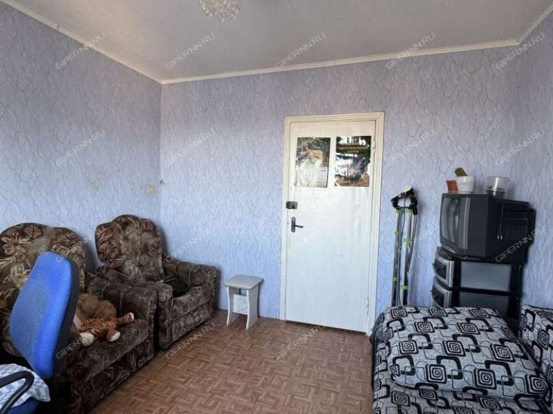 трёхкомнатная квартира на улице Сазанова дом 1