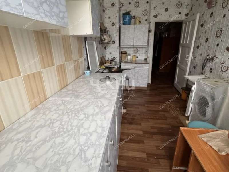 комната в доме 13 на проспекте Кирова