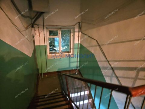 3-komnatnaya-ul-cvetochnaya-d-1 фото