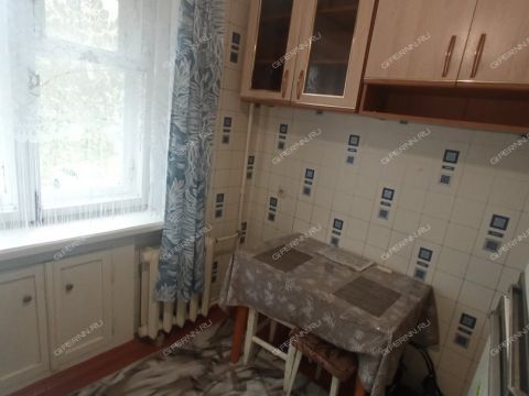 1-komnatnaya-ul-kosmonavta-komarova-d-17a фото