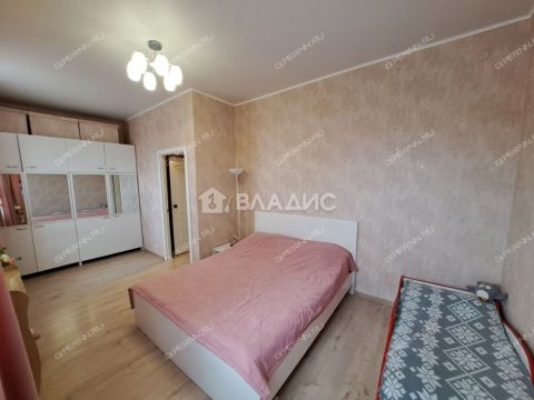 taunhaus-selo-kamenki-bogorodskiy-municipalnyy-okrug фото