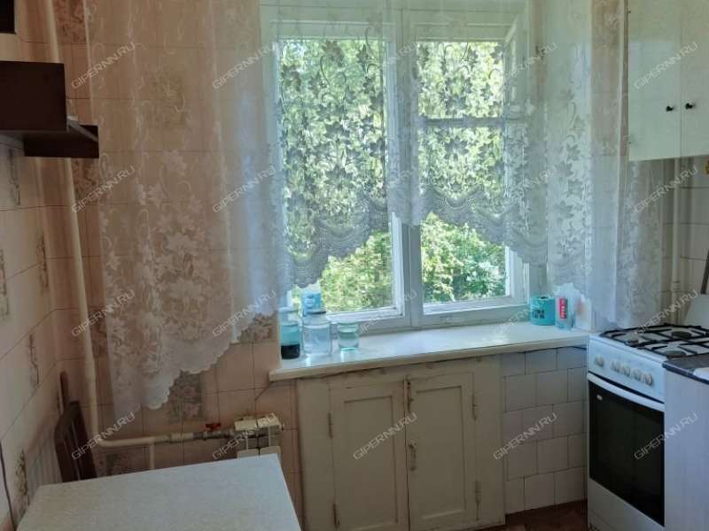 двухкомнатная квартира на улице Лескова дом 35 к1