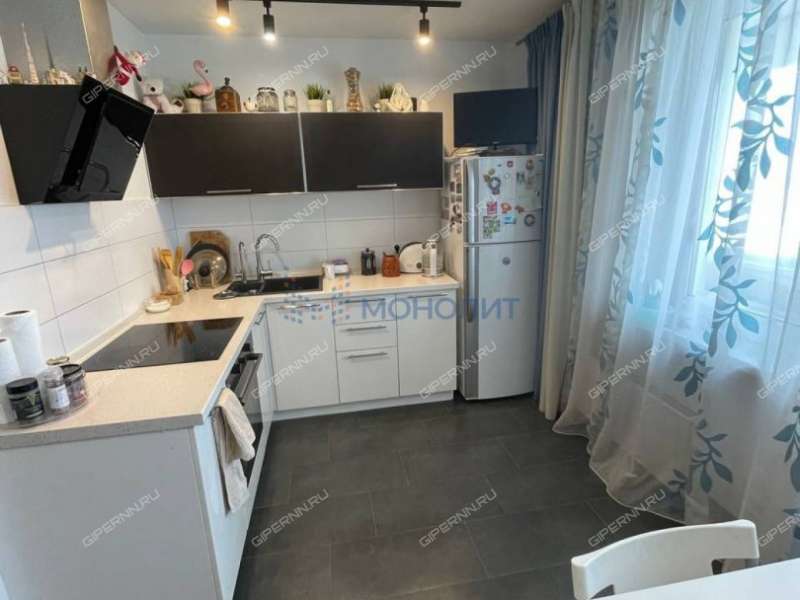 однокомнатная квартира на Волжской набережной дом 23