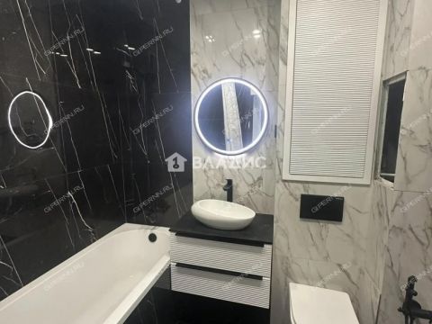 1-komnatnaya-ul-delovaya-d-22 фото