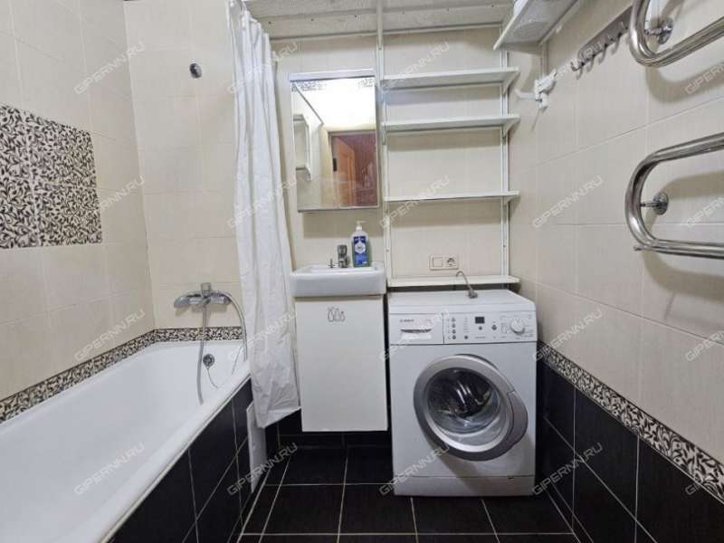 двухкомнатная квартира на улице Родионова дом 193 к6