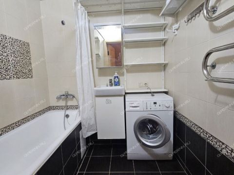 2-komnatnaya-ul-rodionova-d-193-k6 фото