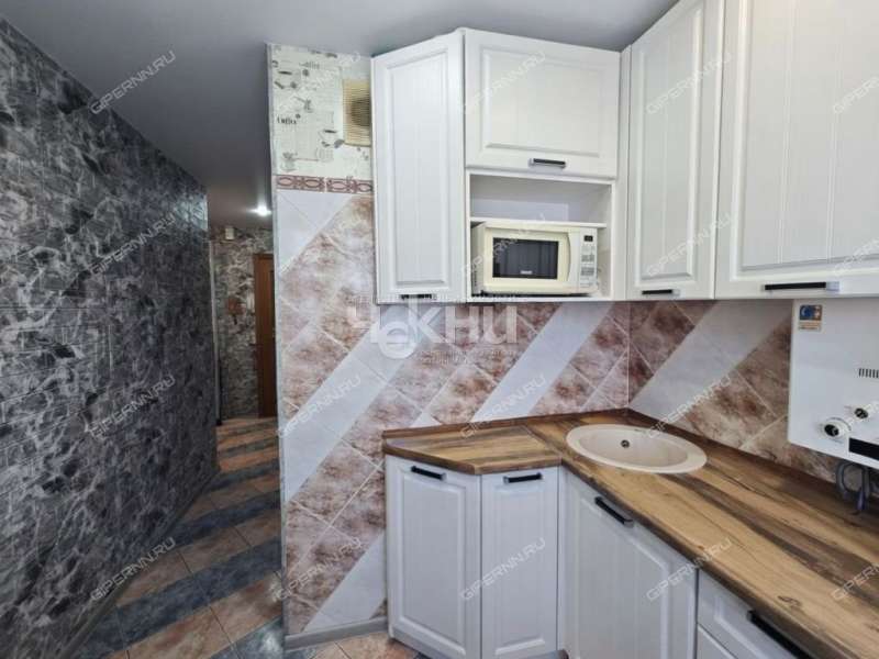 трёхкомнатная квартира на улице Веденяпина дом 6