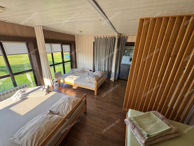 дом на улице Счастливая село Елховка