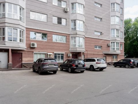 4-komnatnaya-ul-minina-d-1a фото