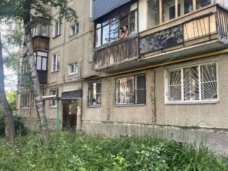двухкомнатная квартира в 6-м микрорайоне дом 15в