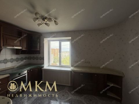 5-komnatnaya-ul-plotnikova-d-4 фото