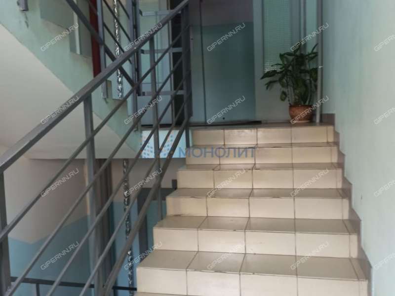 трёхкомнатная квартира на улице Родионова дом 195 к1