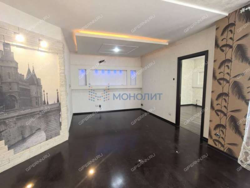трёхкомнатная квартира на улице Фрунзе дом 21