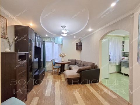 5-komnatnaya-ul-marshala-kazakova-d-6a фото