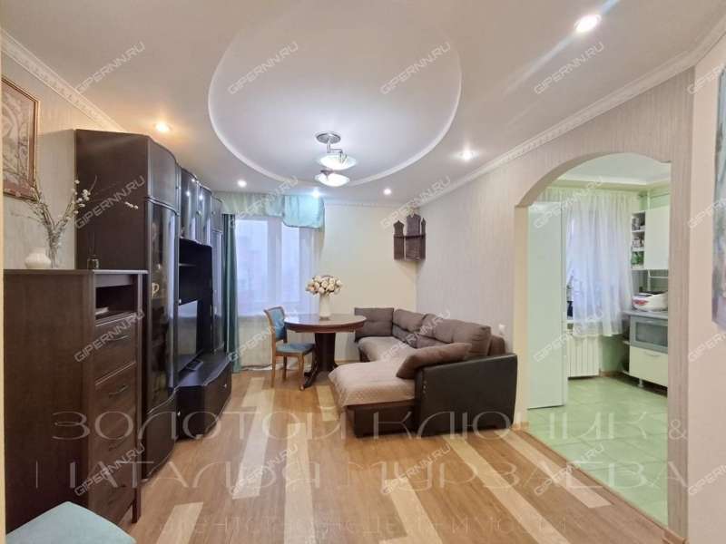 пятикомнатная квартира на улице Маршала Казакова дом 6а