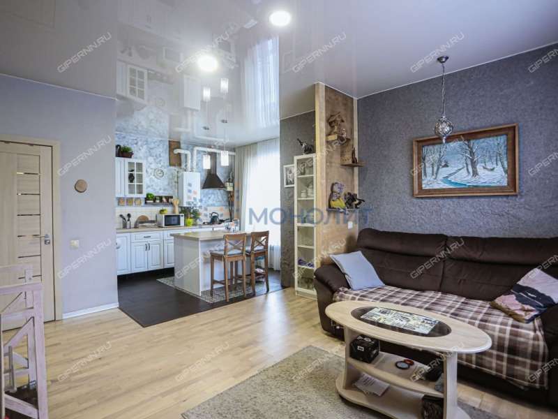 трёхкомнатная квартира в Парниковом переулке дом 8