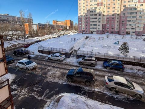 3-komnatnaya-ul-rodionova-d-39 фото