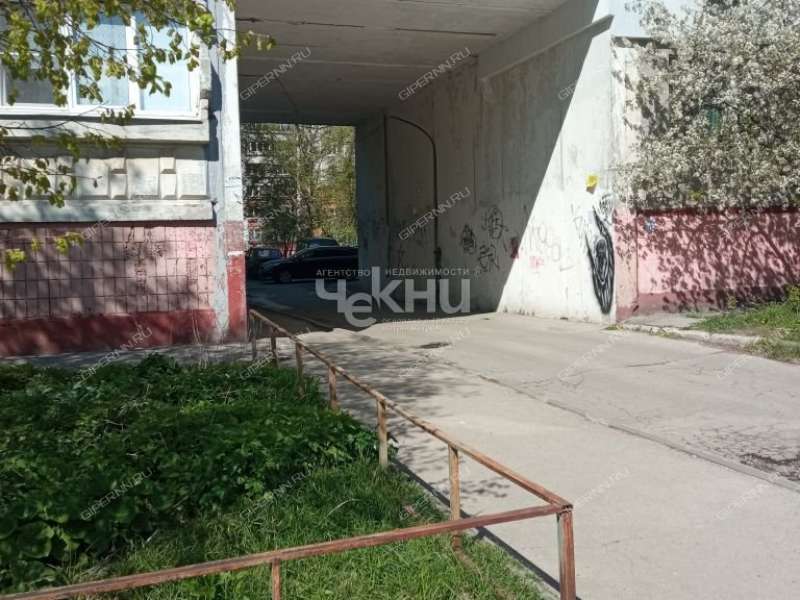 двухкомнатная квартира на улице Германа Лопатина дом 2