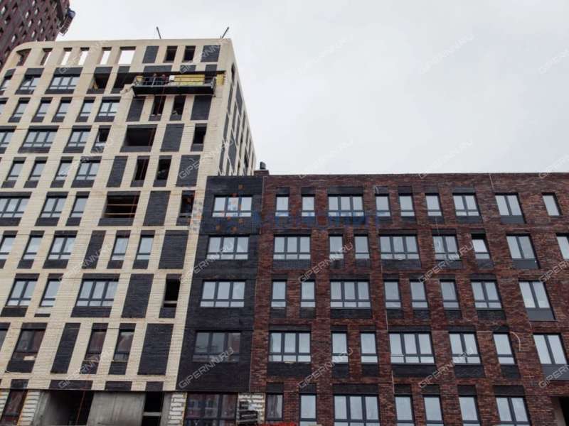 трёхкомнатная квартира на улице Октябрьской Революции