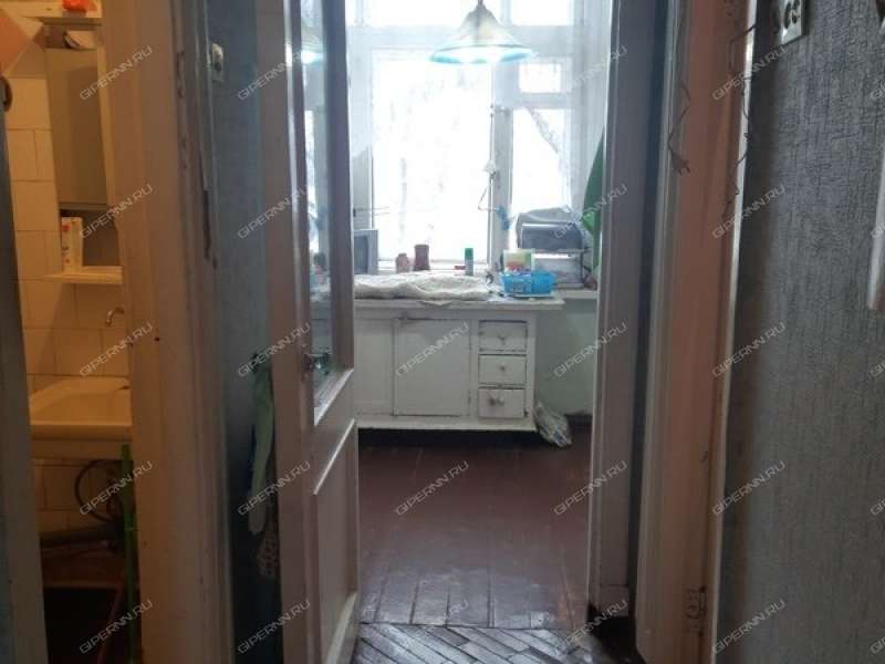 трёхкомнатная квартира на улице Краснодонцев дом 3