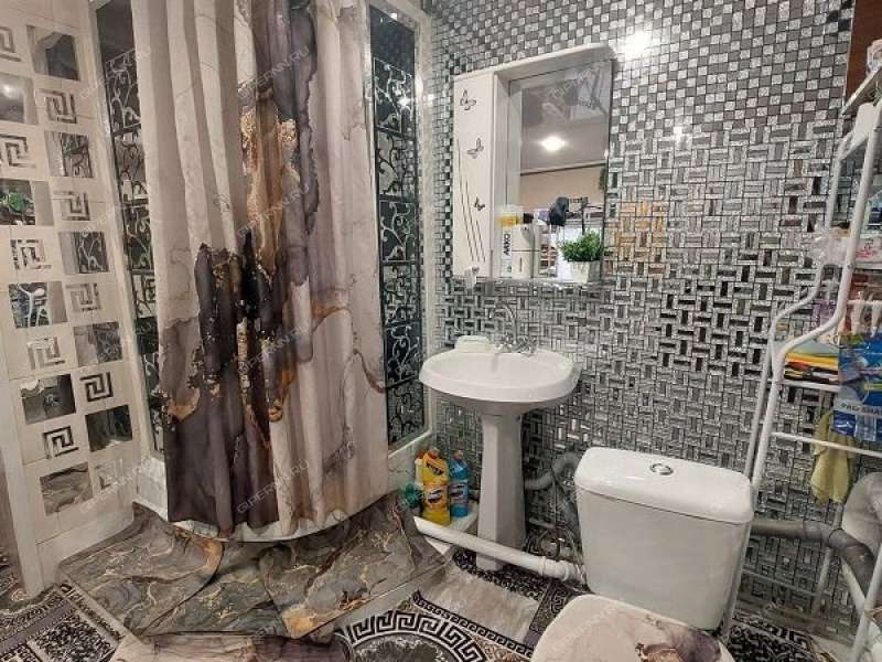 1/2 дома на Алма-Атинской улице