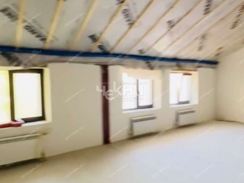 пятикомнатная квартира на улице Минина дом 18Б