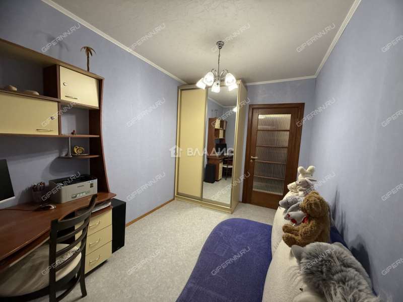 трёхкомнатная квартира на улице Ефремова дом 17