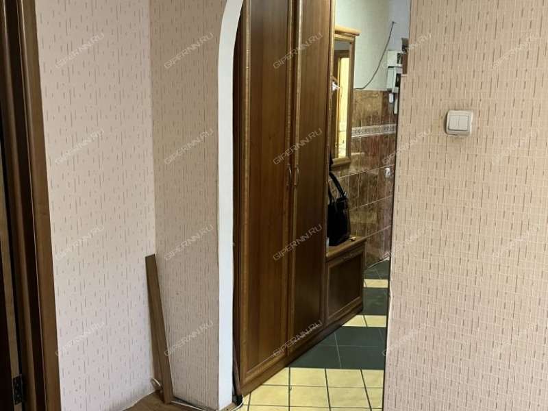 трёхкомнатная квартира на улице Веденяпина дом 32