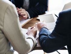 Стоит ли обращаться к риелтору, чтобы сдать квартиру?