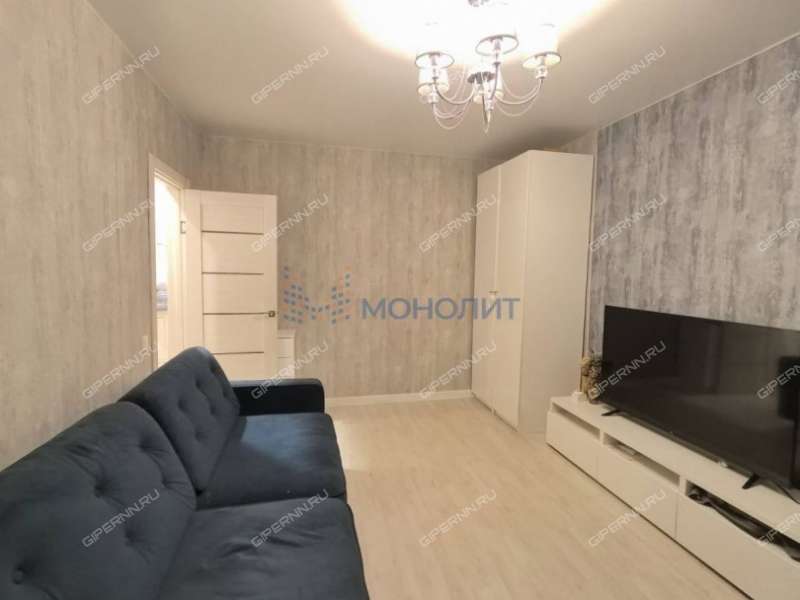 двухкомнатная квартира на улице Радистов дом 20