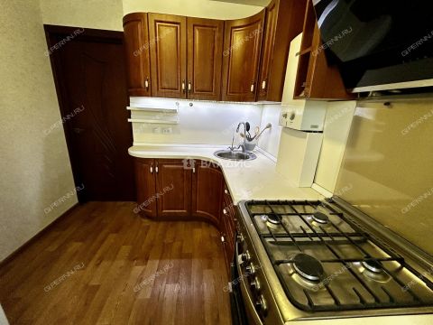 3-komnatnaya-ul-metallistov-d-6 фото