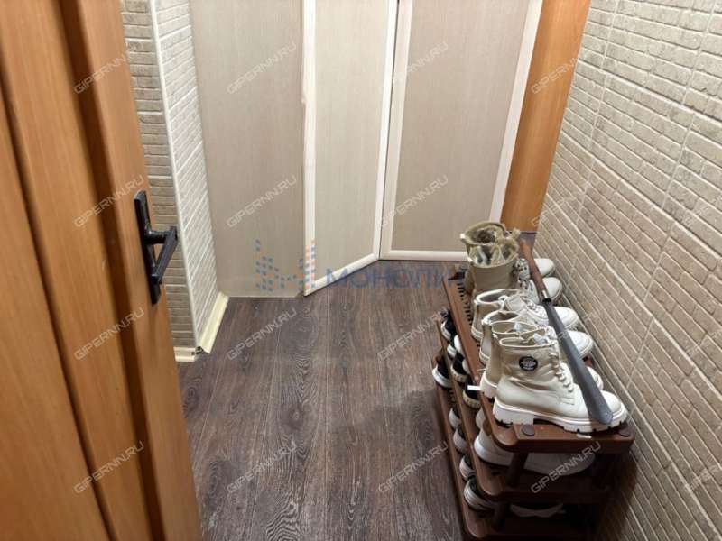 однокомнатная квартира на улице Сурикова дом 1