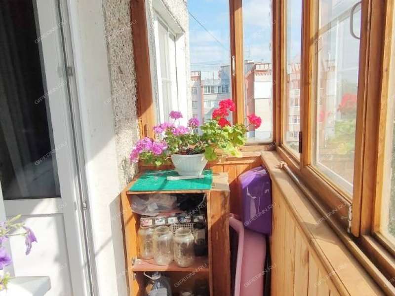 четырёхкомнатная квартира на Зелёной улице дом 7А город Кстово