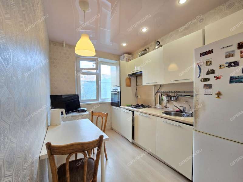 трёхкомнатная квартира на улице Володарского дом 7