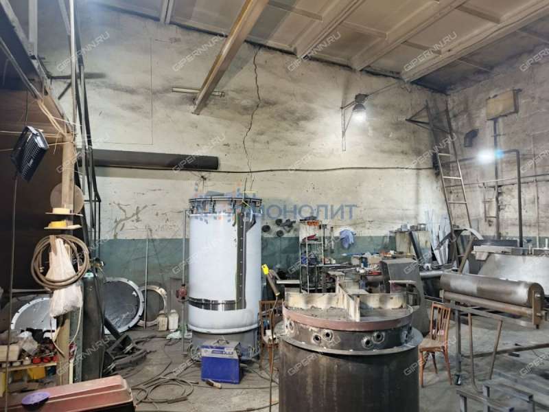 помещение под производственную площадь на Коммунистической улице город Павлово