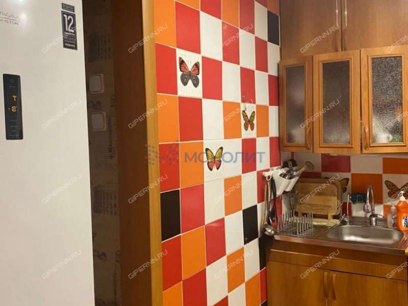 трёхкомнатная квартира на Большой Покровской улице дом 93