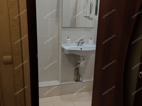 1-komnatnaya-prosp-oktyabrya-d-25 фото