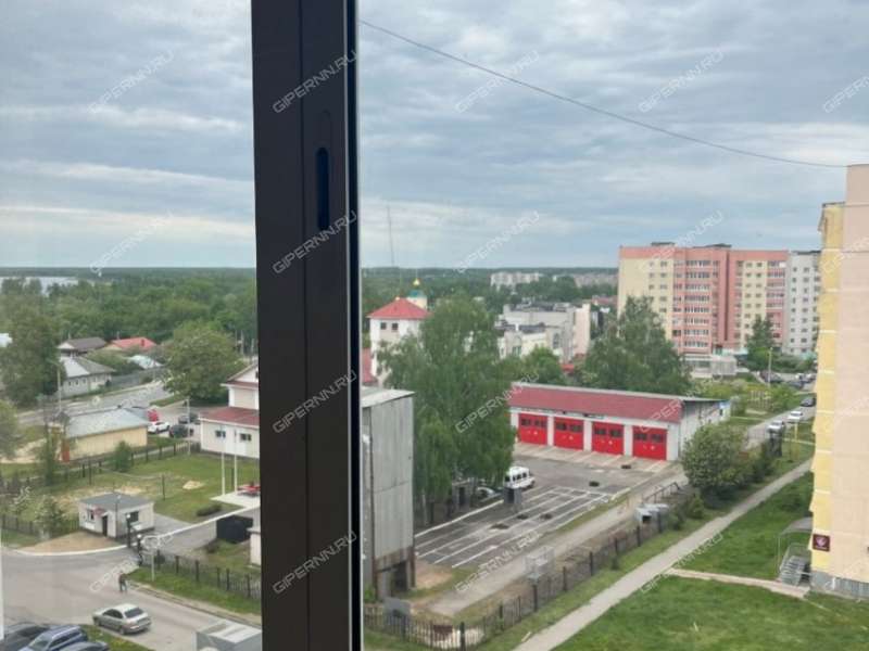 трёхкомнатная квартира в Центральном микрорайоне дом 10 город Выкса