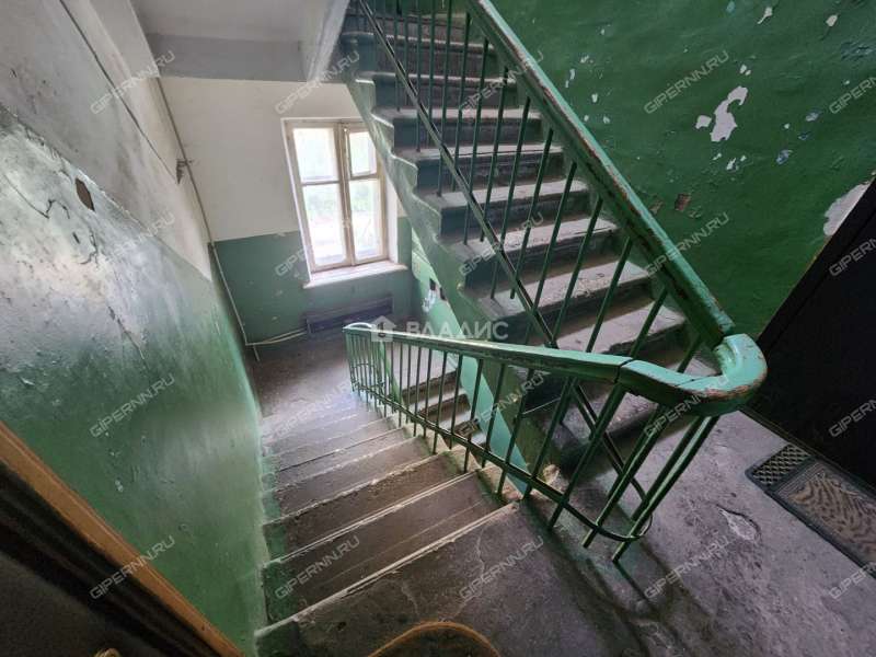 трёхкомнатная квартира на Путейской улице дом 1