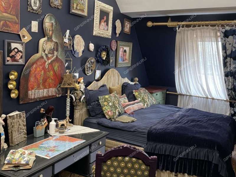 четырёхкомнатная квартира на улице Воровского дом 24