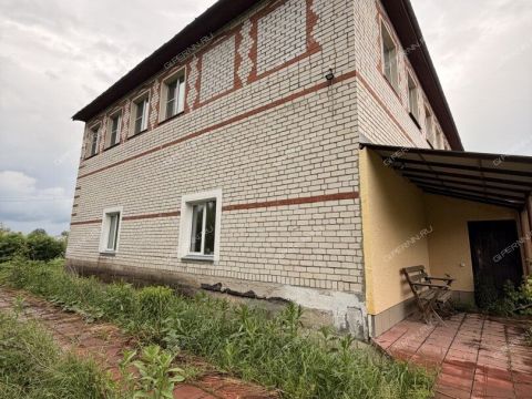 dom-spasskoe-ozero-mkr-gorodskoy-okrug-bor фото