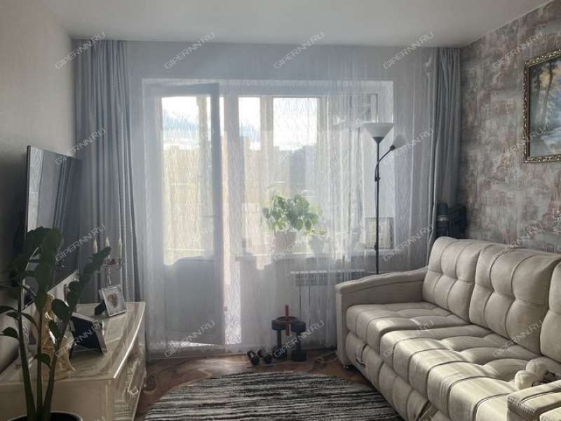 двухкомнатная квартира на улице Коминтерна дом 22