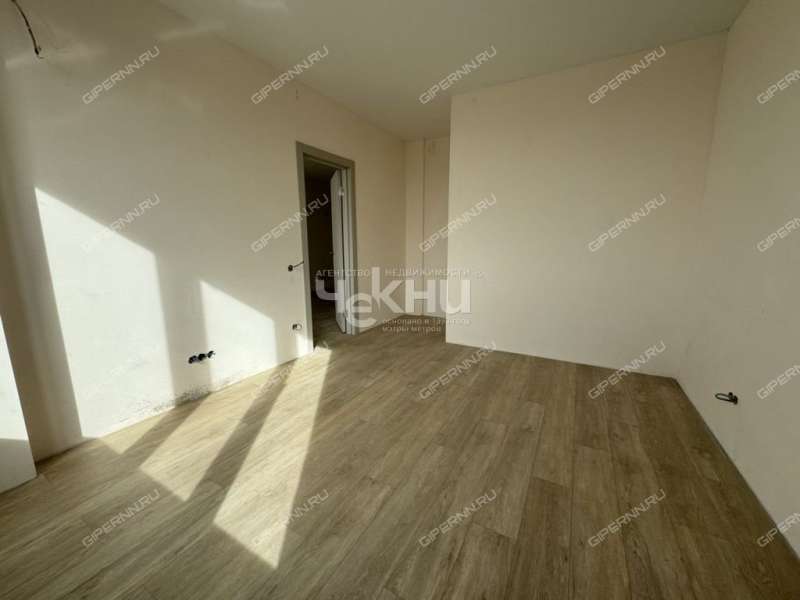 трёхкомнатная квартира на улице Сергея Акимова дом 50