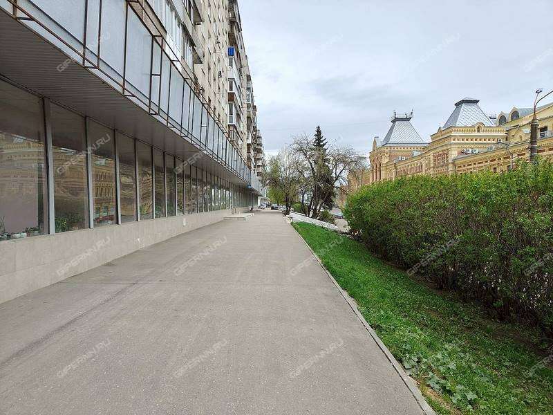 помещение под торговую площадь на Совнаркомовской улице