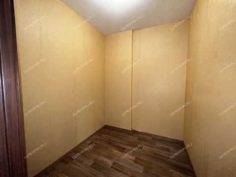 1-komnatnaya-ul-40-let-pobedy-d-4 фото